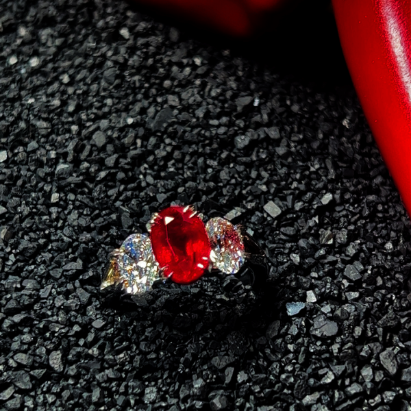 3.06CT NATURAL RUBY AND DIAMOND THREE STONE RING Online Sale