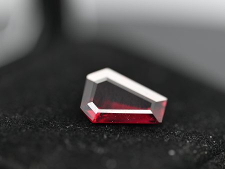 2.56CT NATURAL RUBY SHIELD CUT Online Hot Sale